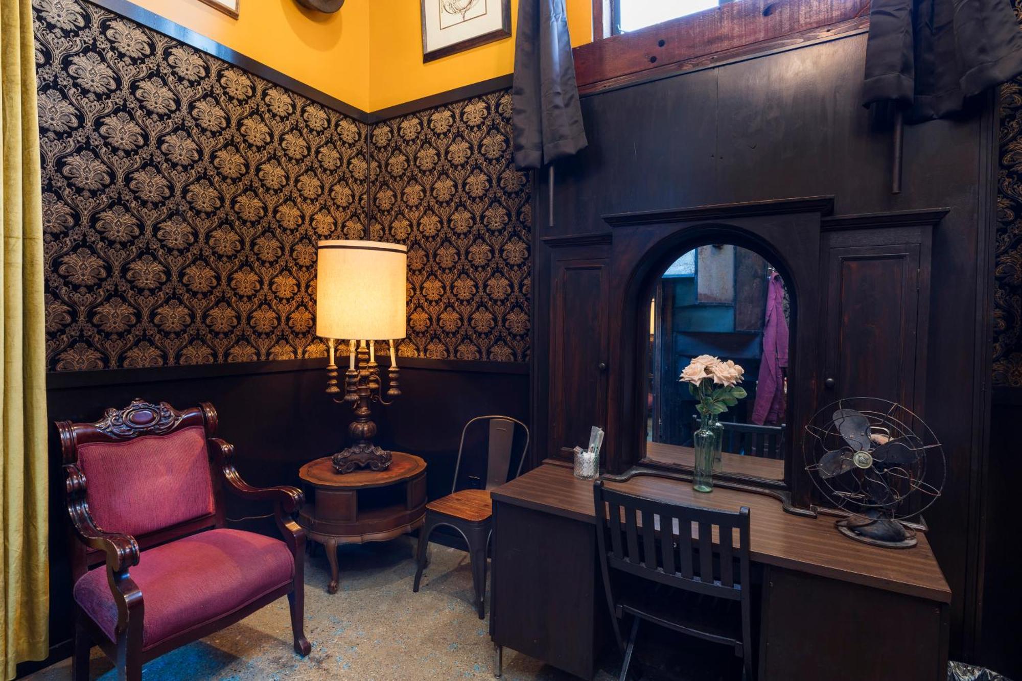 The Rosemary Hostal