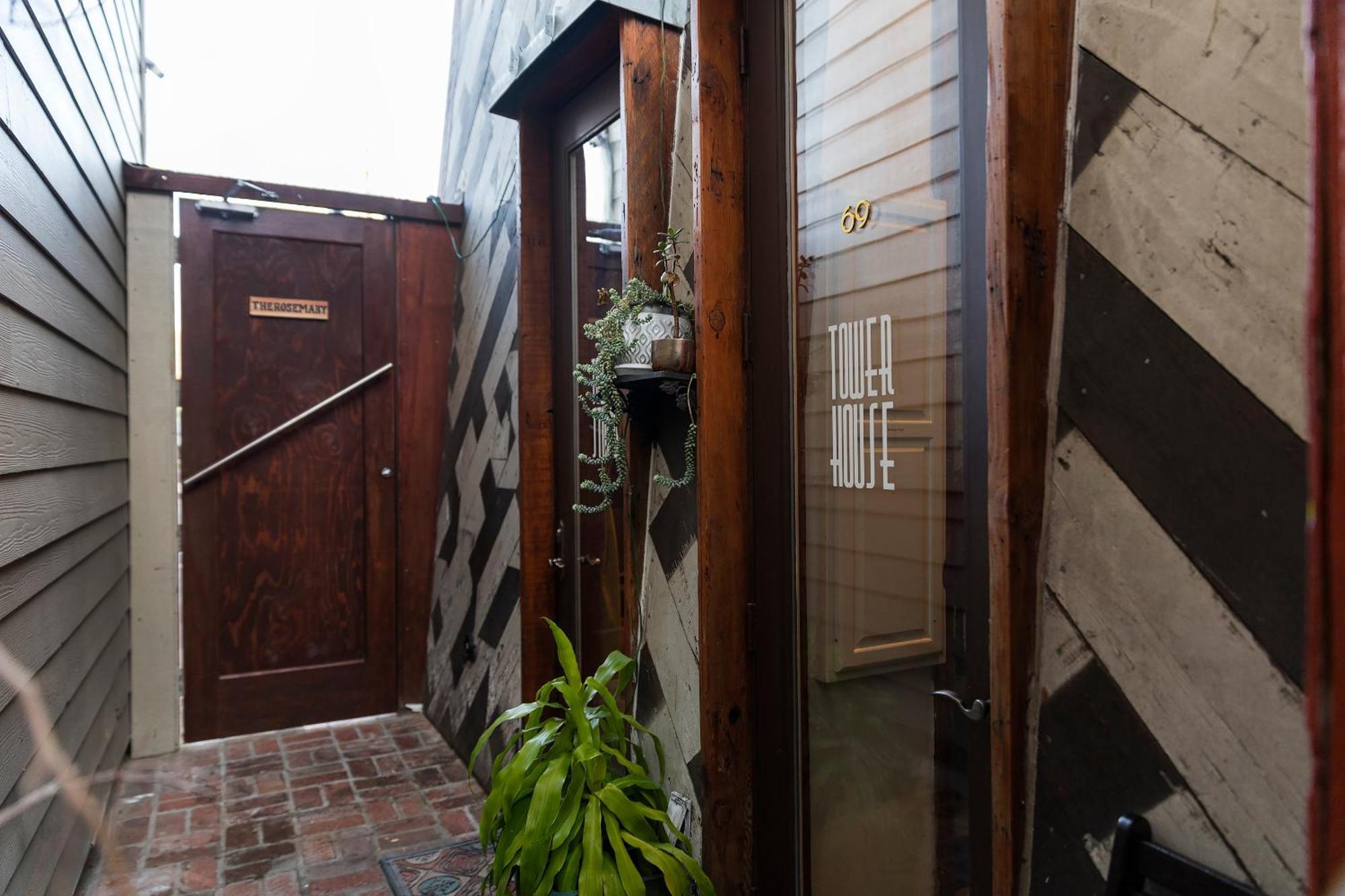 The Rosemary Hostal *