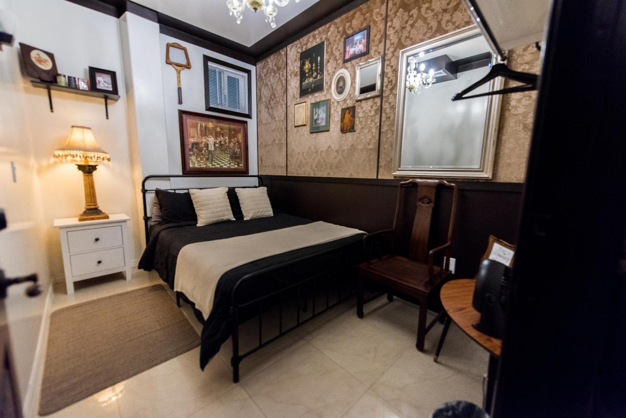 Hostal The Rosemary *